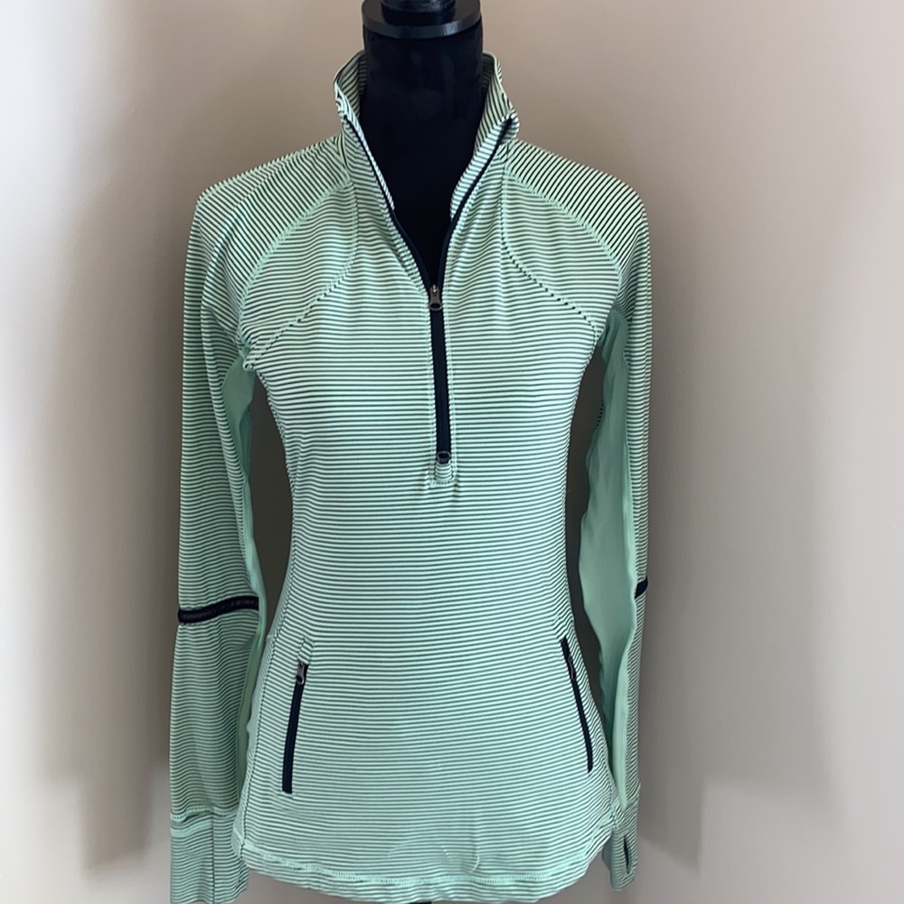 Lululemon long sleeve top